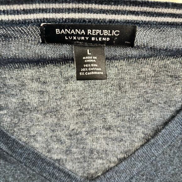 Banana Republic Mens V-neck Navy Luxury Blend Sweater Large Silk Cotton Cashmere - Picture 2 of 4